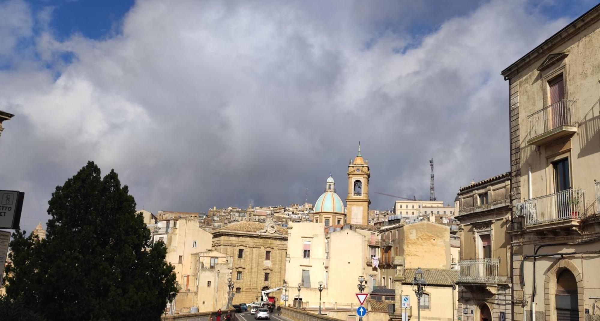 Villa Il Melograno à Caltagirone Extérieur photo