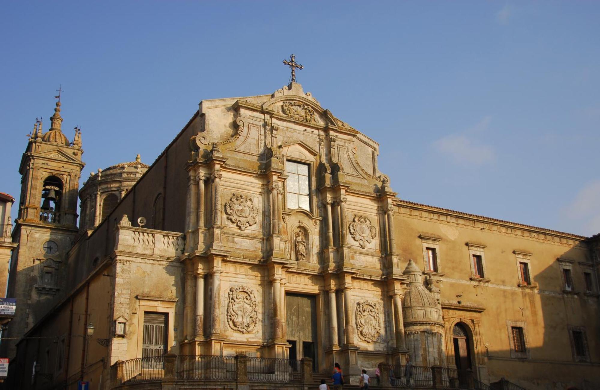 Villa Il Melograno à Caltagirone Extérieur photo